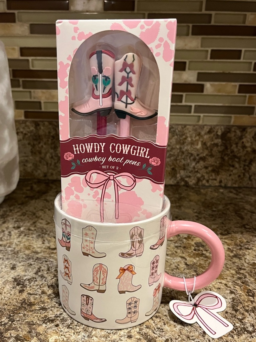 Howdy Cowgirl Cowboy Boot Pens Gift Set with Matching Boot Mug - Pink - Picture 11 of 11